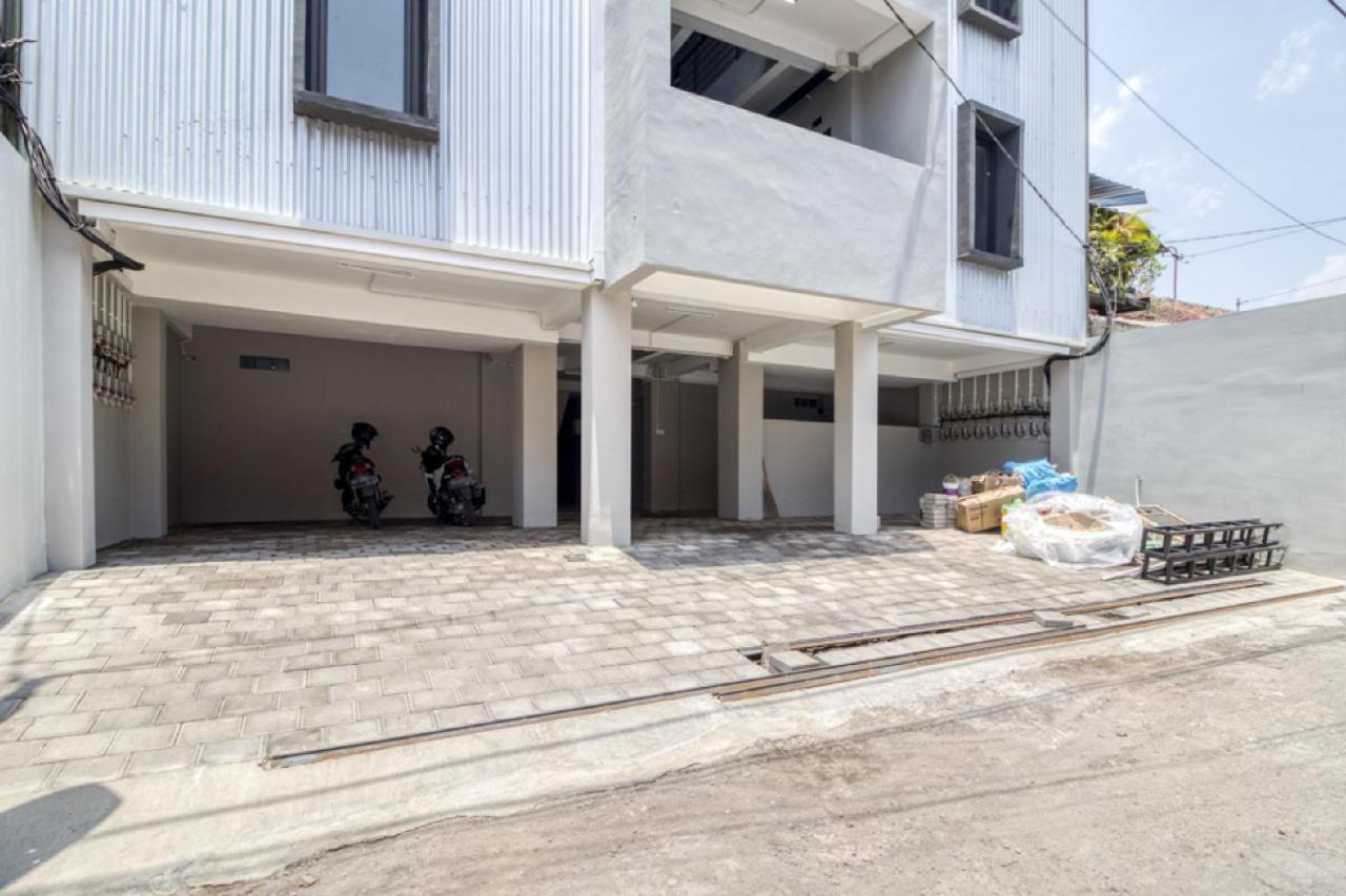 Reddoorz Syariah Near Galeria Mall Yogyakarta Exterior foto